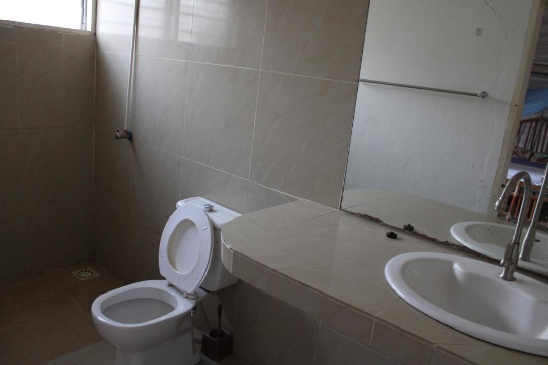 La Guesthouse Etoile Котону Екстериор снимка