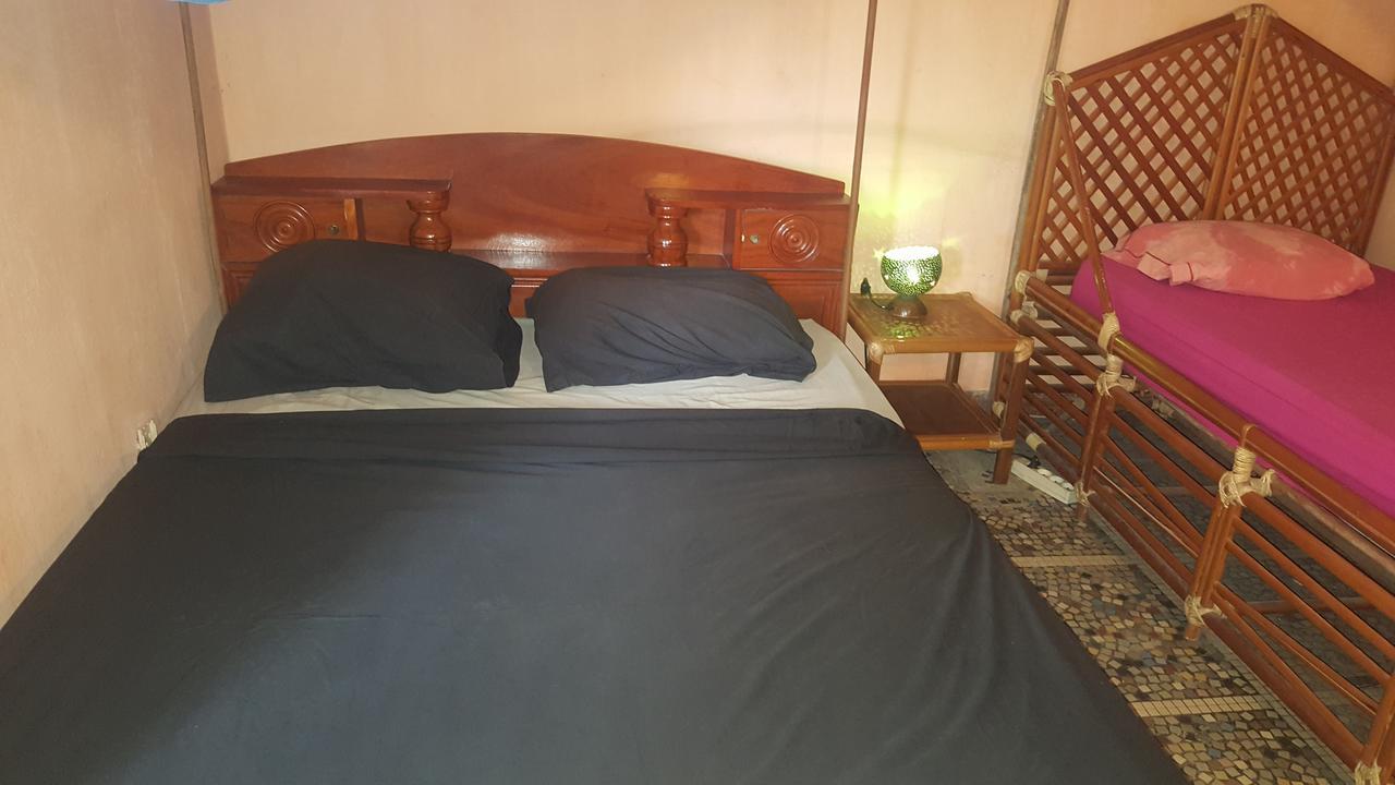 La Guesthouse Etoile Котону Екстериор снимка